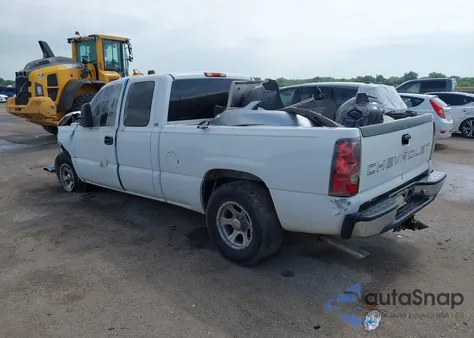 2004 Chevrolet Silverado 1500 z USA, uszkodzony, nr VIN 1GCEC19V14Z237583